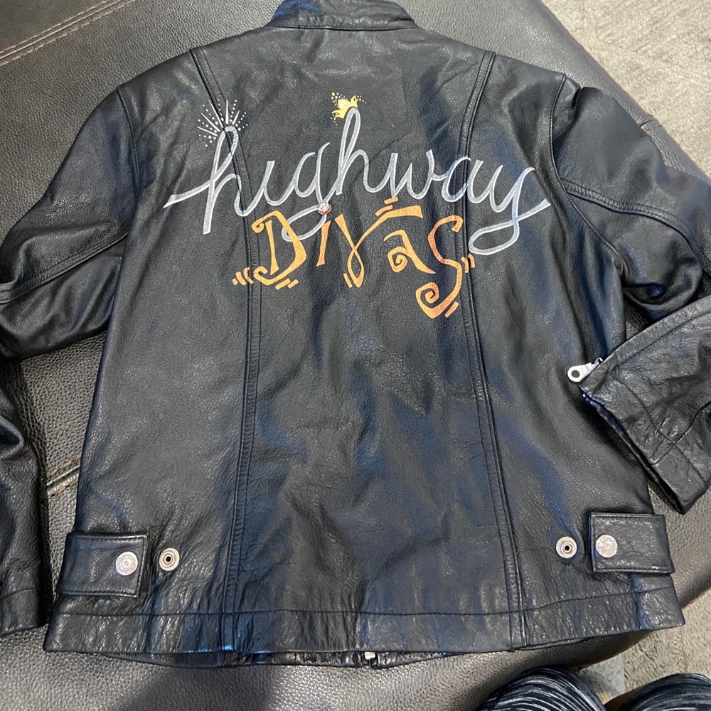 Black leather woman’s jacket small